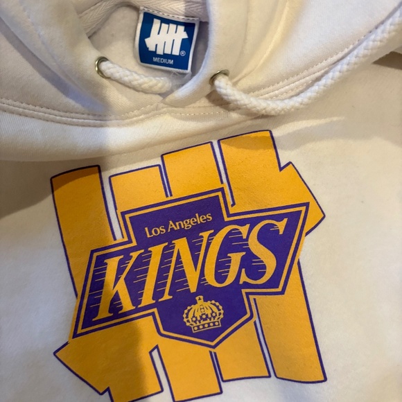 LA Kings Undefeated graphic hoody size medium - Picture 2 of 2